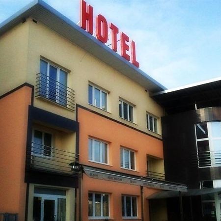 Hotel Hokejka Prievidza Bagian luar foto