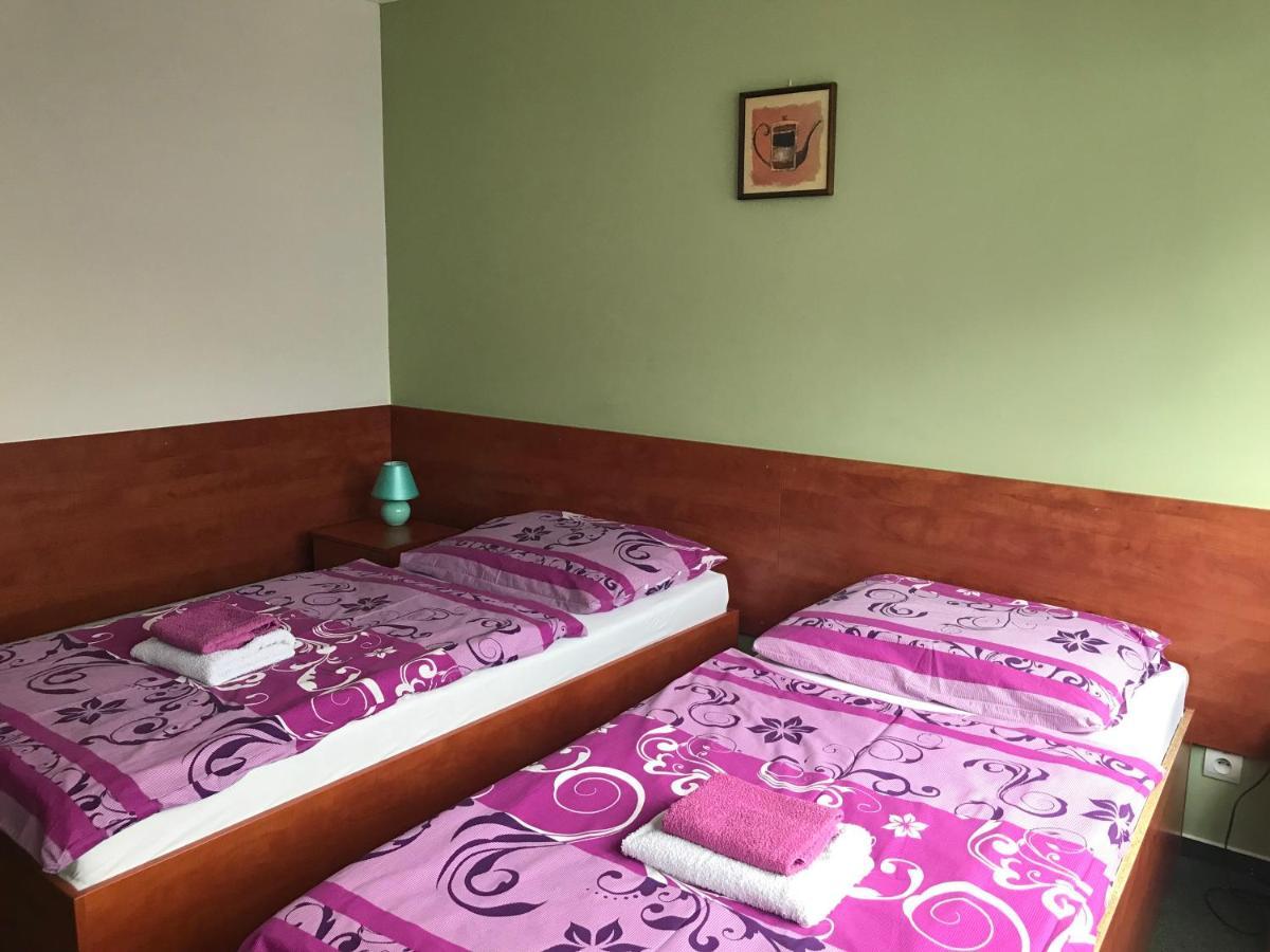 Hotel Hokejka Prievidza Bagian luar foto