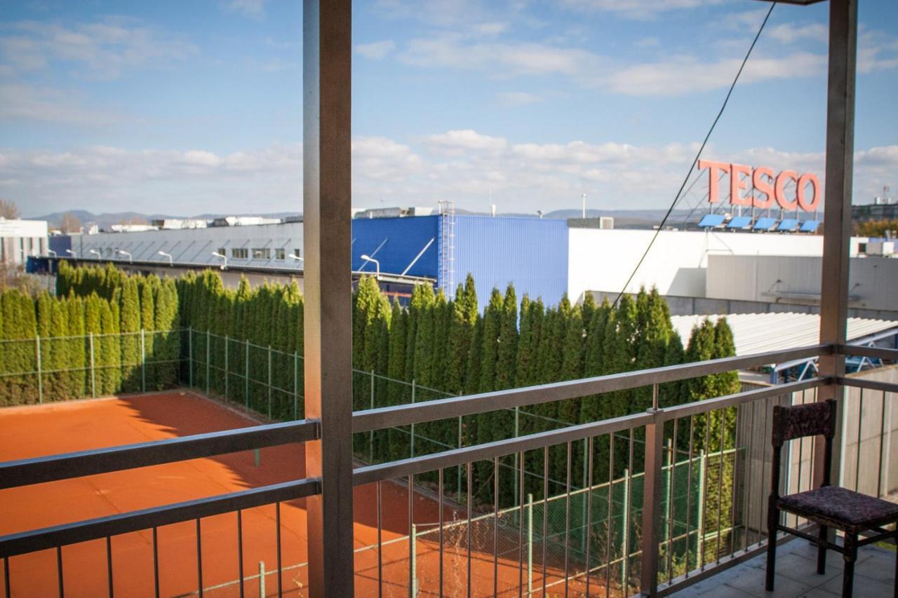 Hotel Hokejka Prievidza Bagian luar foto